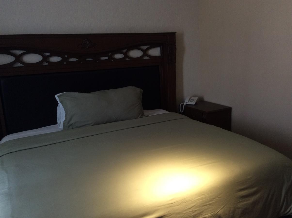 Valle de Santiago Hotel Candiles מראה חיצוני תמונה