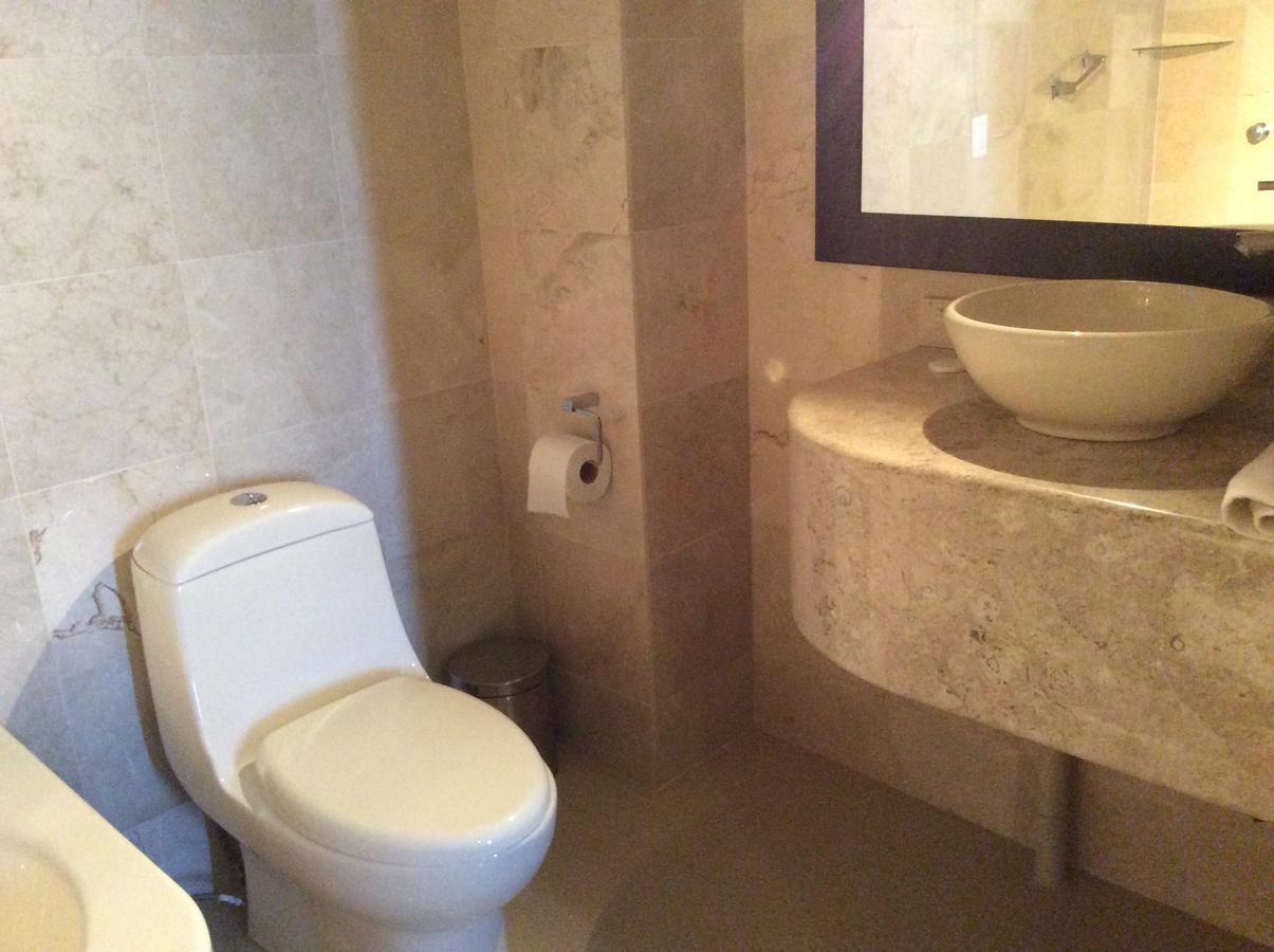 Valle de Santiago Hotel Candiles מראה חיצוני תמונה